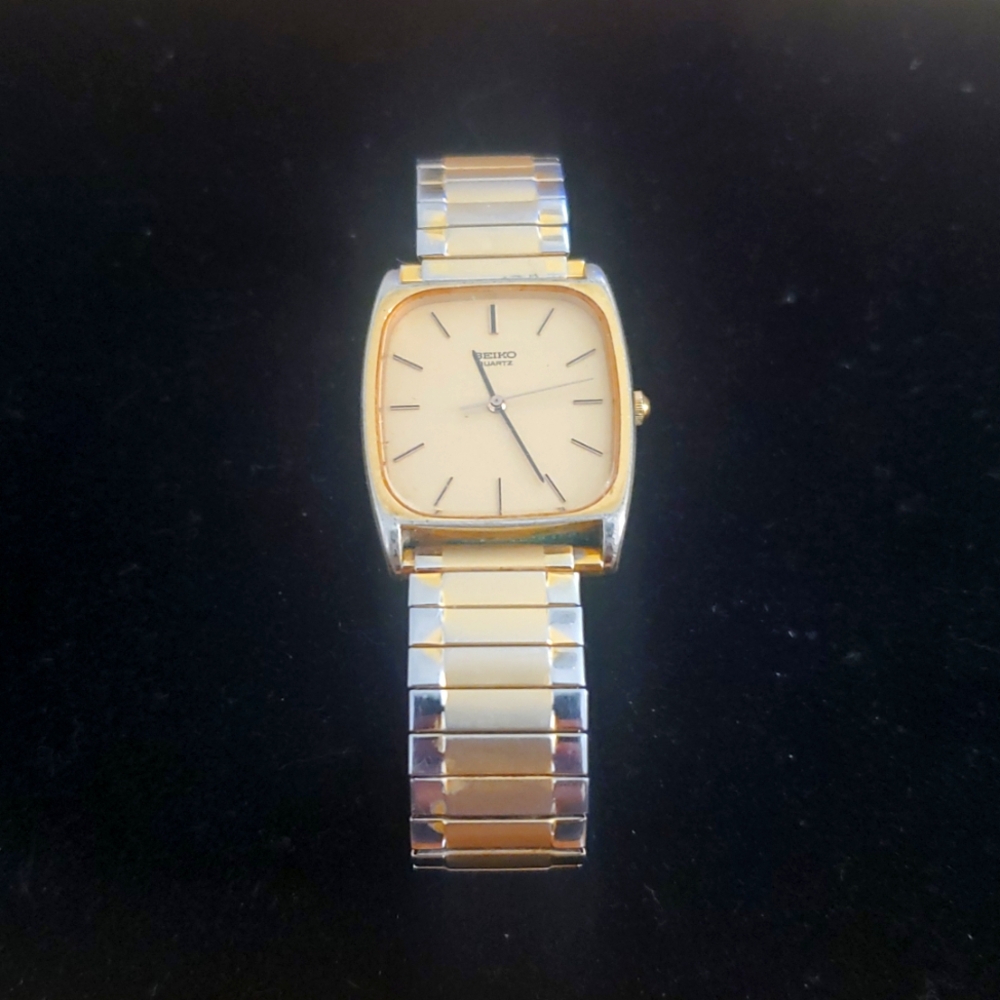 Seiko Gold and Silver Men's Watch